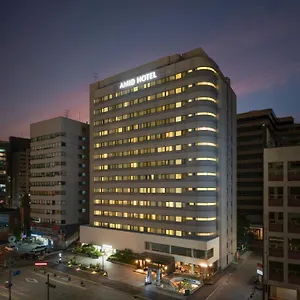 4* 酒店 Amid